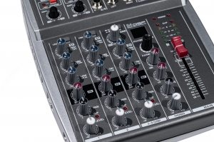 SVS Audiotechnik mixers AM-4 DSP Аналоговый микшерный пульт, 4-канала в Южно-Сахалинске